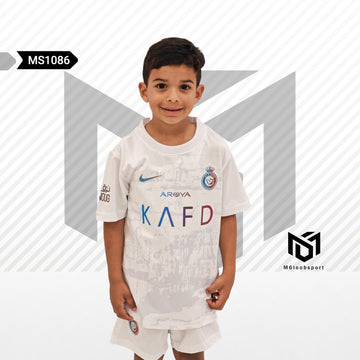 Al-Nassr 23/24Home Kids -CR 7-Set (T-shirt + shorts)