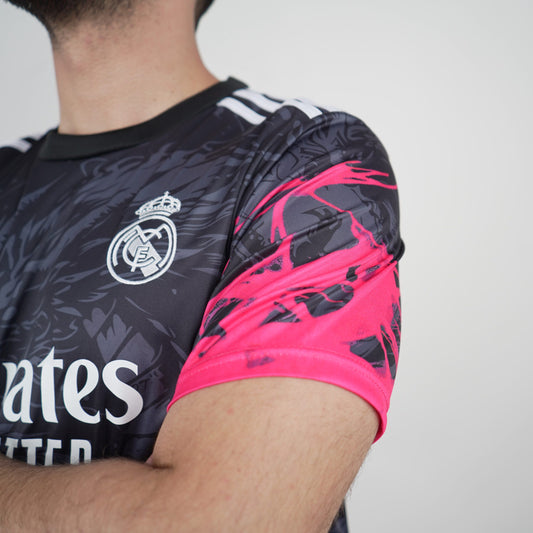 Real Madrid 24/25 dragon edition black And red (Fans jersey)